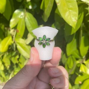 ❤️gorgeous peridot/sterling 925 silver ring